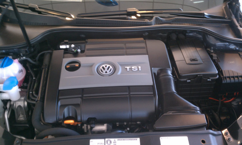 Volkswagen EOS Performance Air Intake - K&N Engineering - Drop In - `06-`09